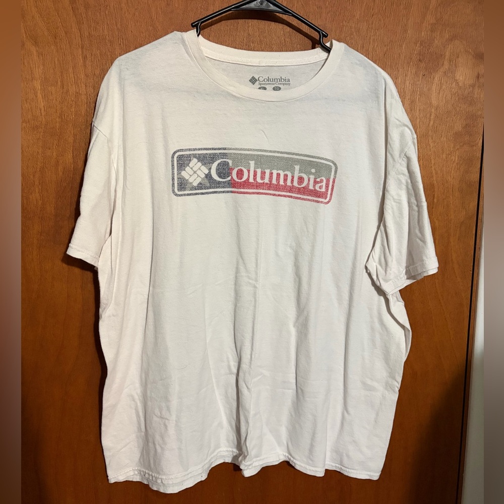 Men’s Columbia Sportswear Shirt